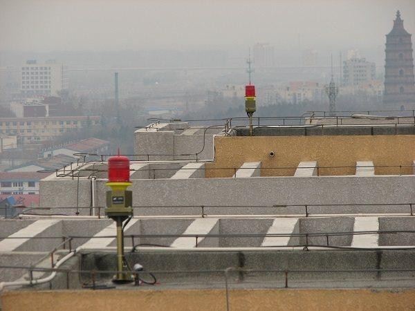 超高層建筑是否務必需要安裝航空障礙燈？